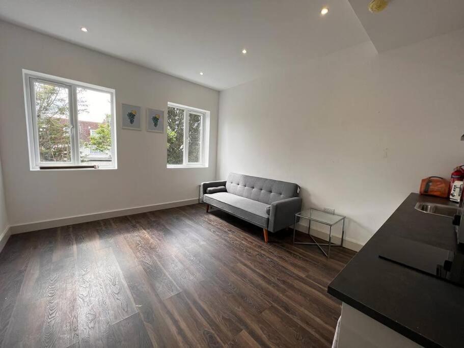 Ferienwohnung Star London Finchley Road 1-Bed Hideaway Exterior foto